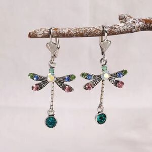 ✨🆕 ✨Gorgeous Dragonfly-Shaped Drop Earrings Colorful Gems ✨